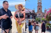 Turistas disfrutan playas, naturaleza y vida nocturna de Puerto Vallarta