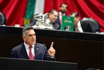 Alejandro Moreno convoca a un frente opositor para derrotar a Morena en 2027 y 2030