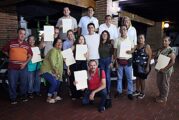 Entrega Luis Munguía contratos de concesión a locatarios del Mercado Las Américas