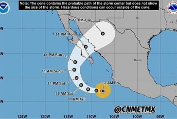 “Polo” se aleja de Jalisco como un potente huracán categoría 5