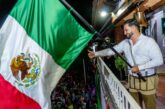 Presidente Munguía da el Grito de Independencia ante miles de vallartenses y turistas