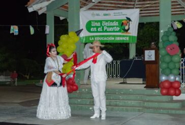 Talento vallartense brilla en la colonia San Esteban durante “Una Velada en el Puerto”