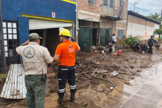 Desbordamiento del Arroyo Zapotlanejo deja 46 viviendas afectadas
