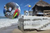 Protección Civil brinda apoyo a comerciantes de Playa de Oro