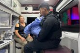 Mujer da a luz en un auto de plataforma y policías reciben al bebé en carretera Guadalajara-Chapala